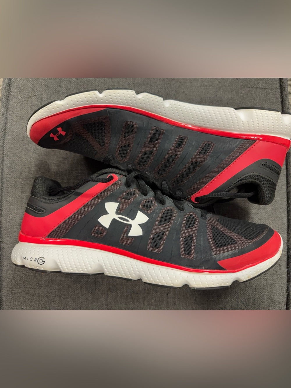 Under Armour Micro G 4D-Foam Black Size 12 Running Shoes